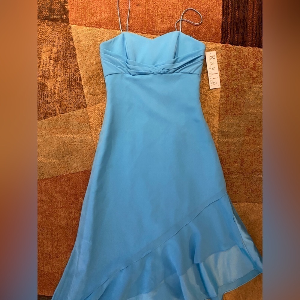 NWT Turquoise Spaghetti Strap Fit & Flare Asymmetrical Layered Hem Formal Dress - Picture 10 of 12